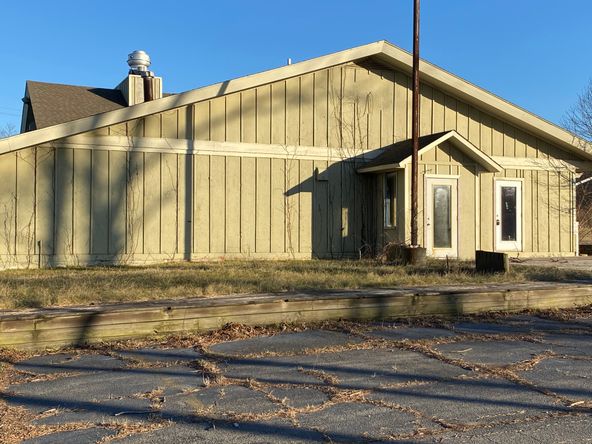 6120 US Highway 20, Portage, IN 46368